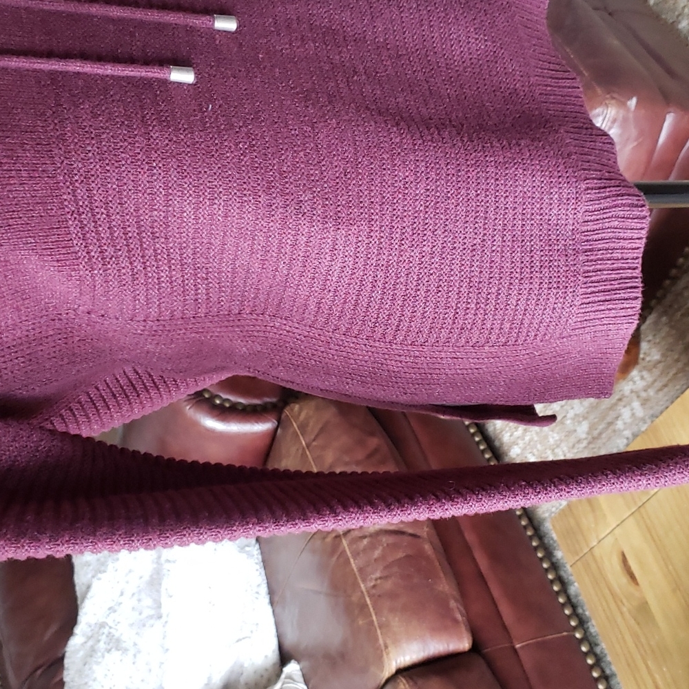 bebe sweater - Picture 3 of 14